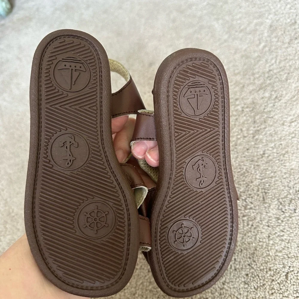 Kids Honors brown leather Sandals 11c